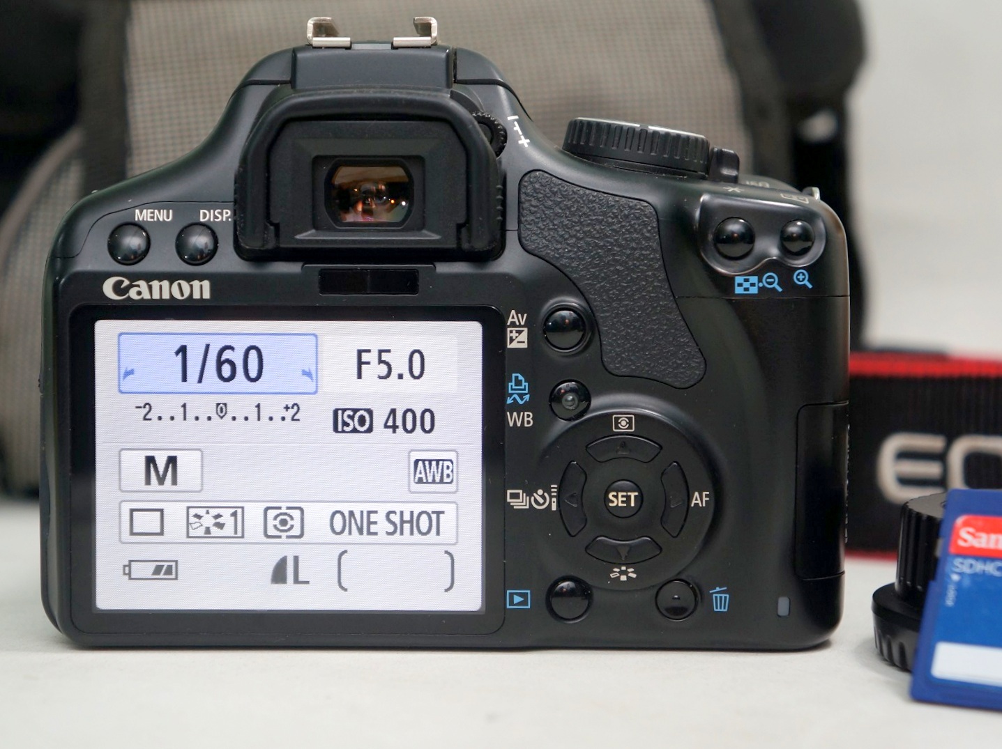 Kamera DSLR Bekas Canon Kiss X2 | Jual Beli Laptop Second dan Kamera