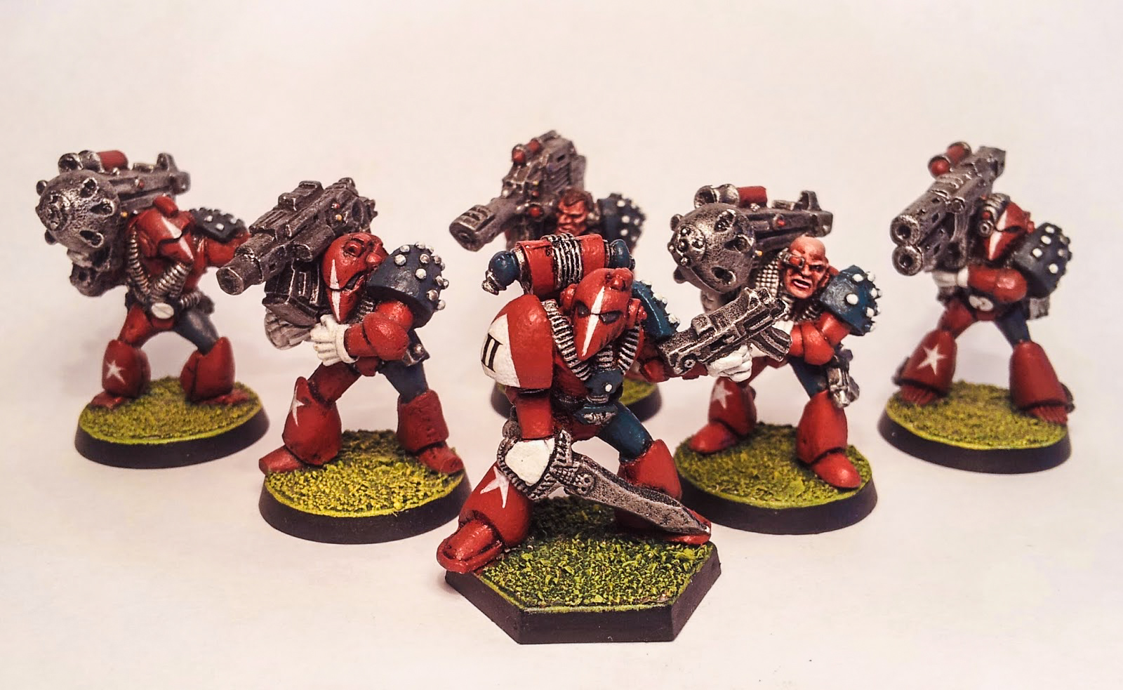 Genestealer cults brood brothers datasheet. Вархаммер 40000 конверсии. Necromunda venator. Ренегаты имперской гвардии миниатюры. Sniper rogue trader.