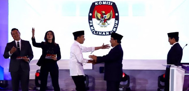 Bakal Seru Nih…Ada Segmen Tarung Bebas, Moderator Debat Capres Dilarang Menyela Bakal Seru Nih…Ada Segmen Tarung Bebas, Moderator Debat Capres Dilarang Menyela