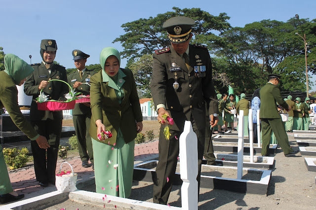 Ziarah Nasional Memperingati HUT TNI Ke 74 : Kenang Jasa Pahlawan