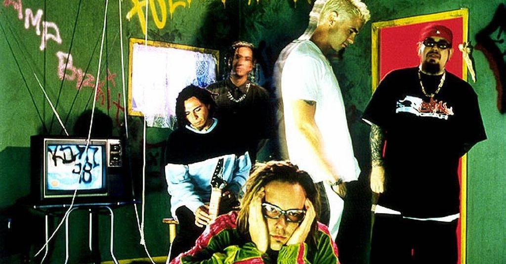 A importância de 'Follow The Leader' para o Korn, segundo Munky ...