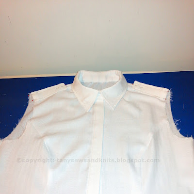 Bodice with attached collar https://tanysewsandknits.blogspot.com
