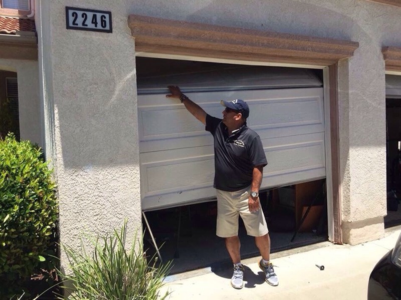 Garage Door Maintenance Should Be A High Priority