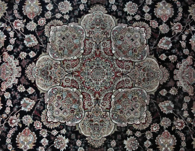 THE ROLE OF HANDMADE RUGS IN RELIGIONS AROUND THE WORLD