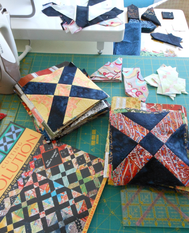 CapitolaQuilter Blogger's Quilt Festival my Old Italian Block "OIB"