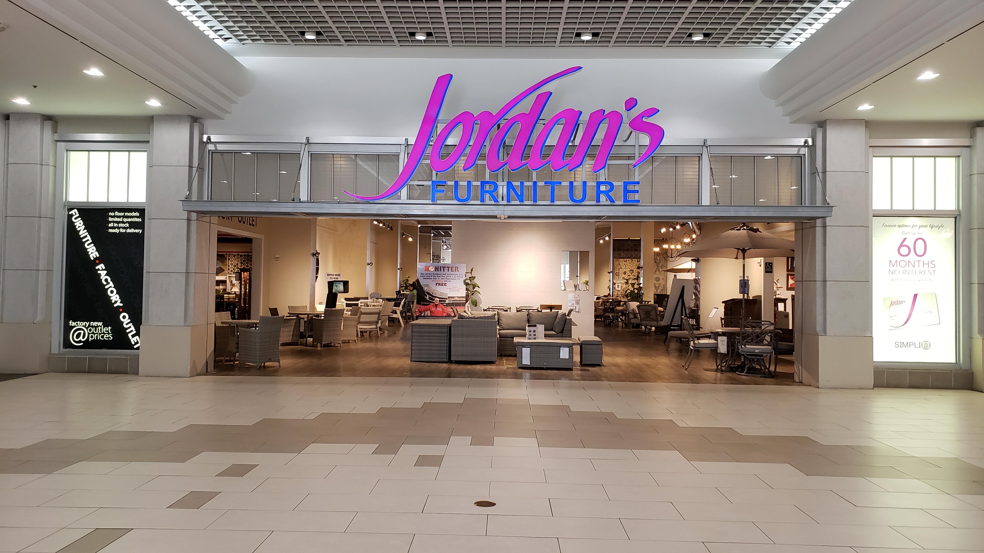 Raw & Real Reflections Retail, Roadtripping, & Ramblings