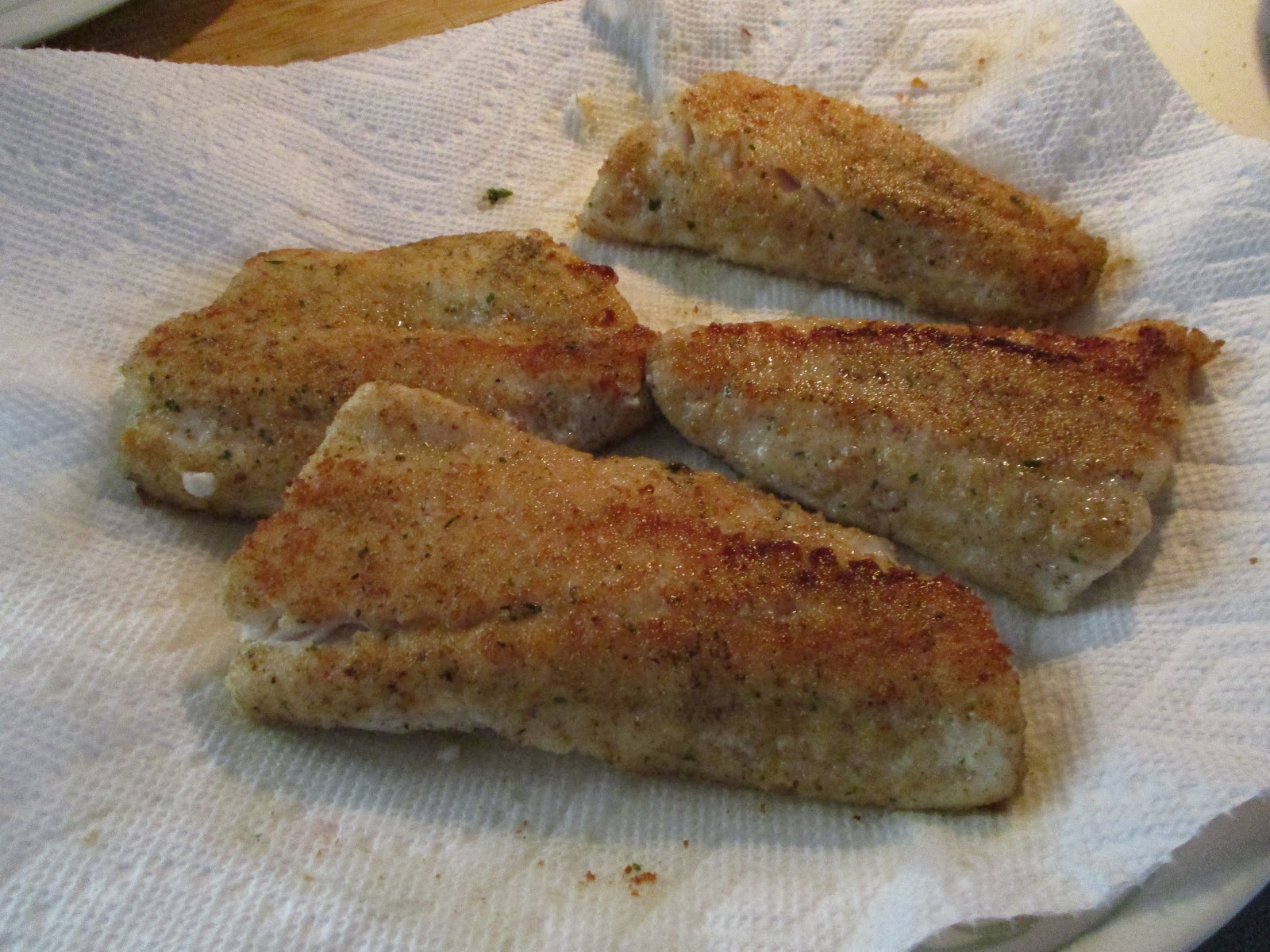 Diab2Cook Fried Walleye Fillet w/ Mac and Cheese