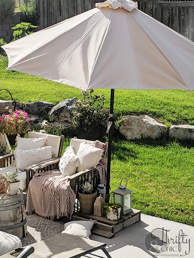 DIY Boho Patio Umbrella Makeover DIY Patio Decorating Ideas