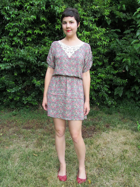 29 Skirts: June 2012