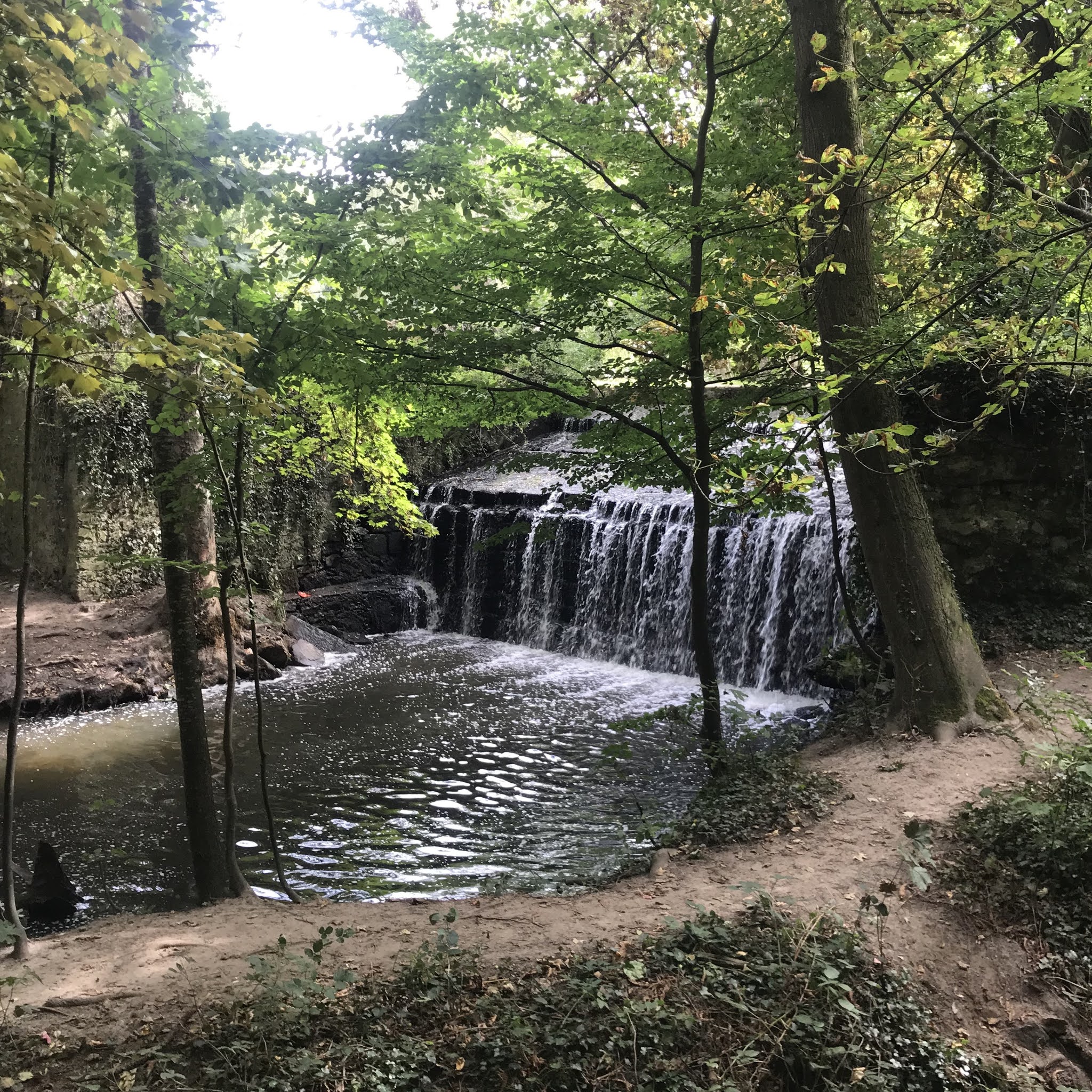 Cascade du Petit Moulin des Vaux de Cernay Julesetmoa