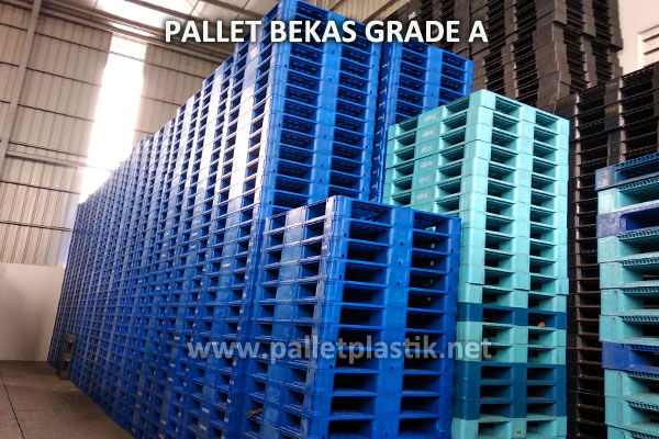 Pallet plastik bekas