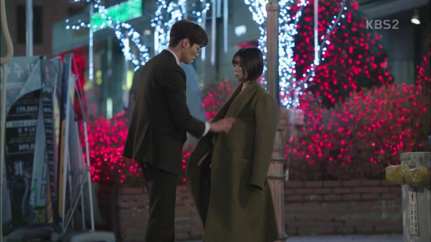 [저글러스] 이것은 로코를 위한 피지컬 차이 + 남주가 본인 피지컬 생각 안하고 여주에게 뽀뽀 할때.gif | 인스티즈