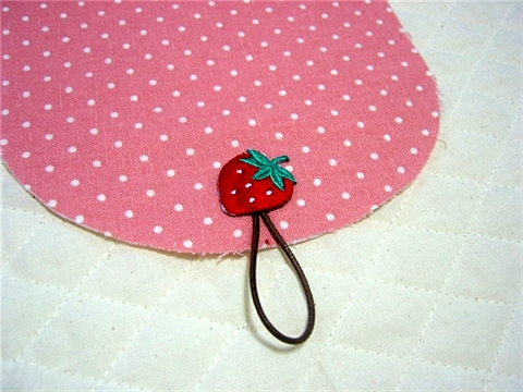 Strawberry pouch. DIY Tutorial Instruction. Purse with a button clasp.
