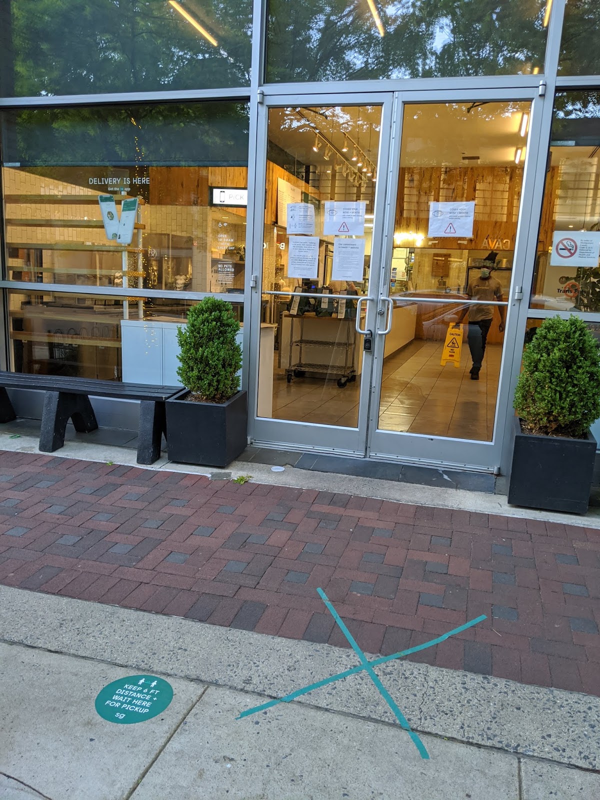 Robert Dyer Bethesda Row Chipotle to radically overhaul restaurant