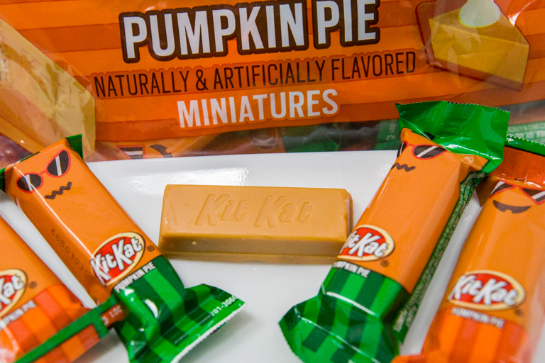 Tales of the Flowers Pumpkin Pie Kit Kat and Pumpkin Pie M&Ms