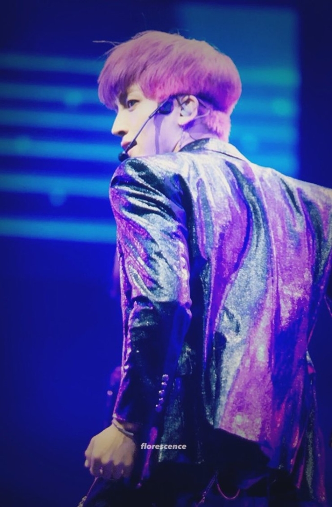 방탄 커버로 무대 불태워버린 남돌 | 인스티즈