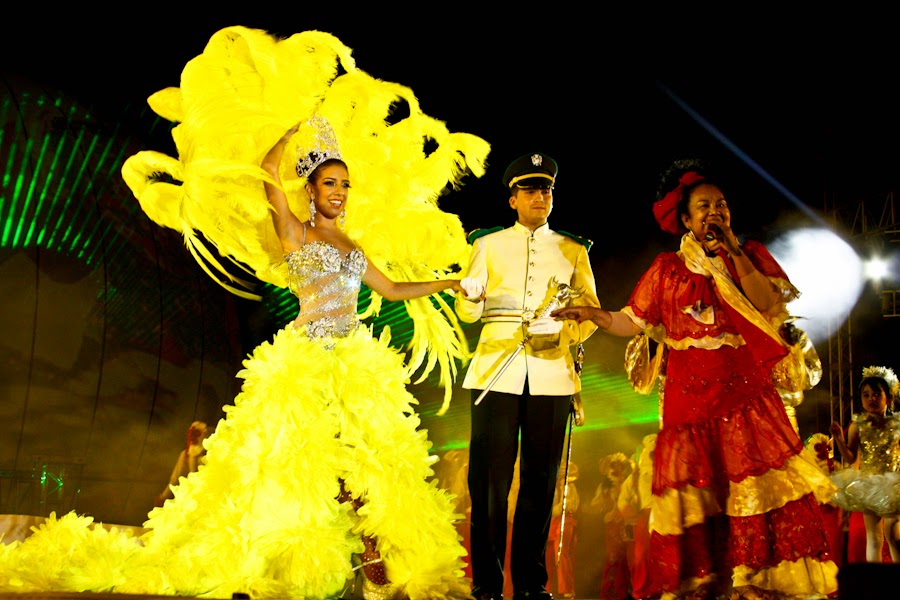 Barranquilla Carnaval characters and dances La Reina del Carnaval