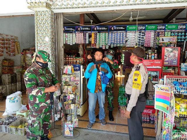 Serma Sandy  Minta Seluruh Warga Gunakan Masker saat Keluar Rumah