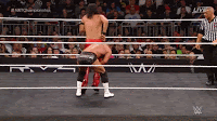 Smackdown #1: Bobby Roode vs Eddie Guerrero Discus%2BClothesline