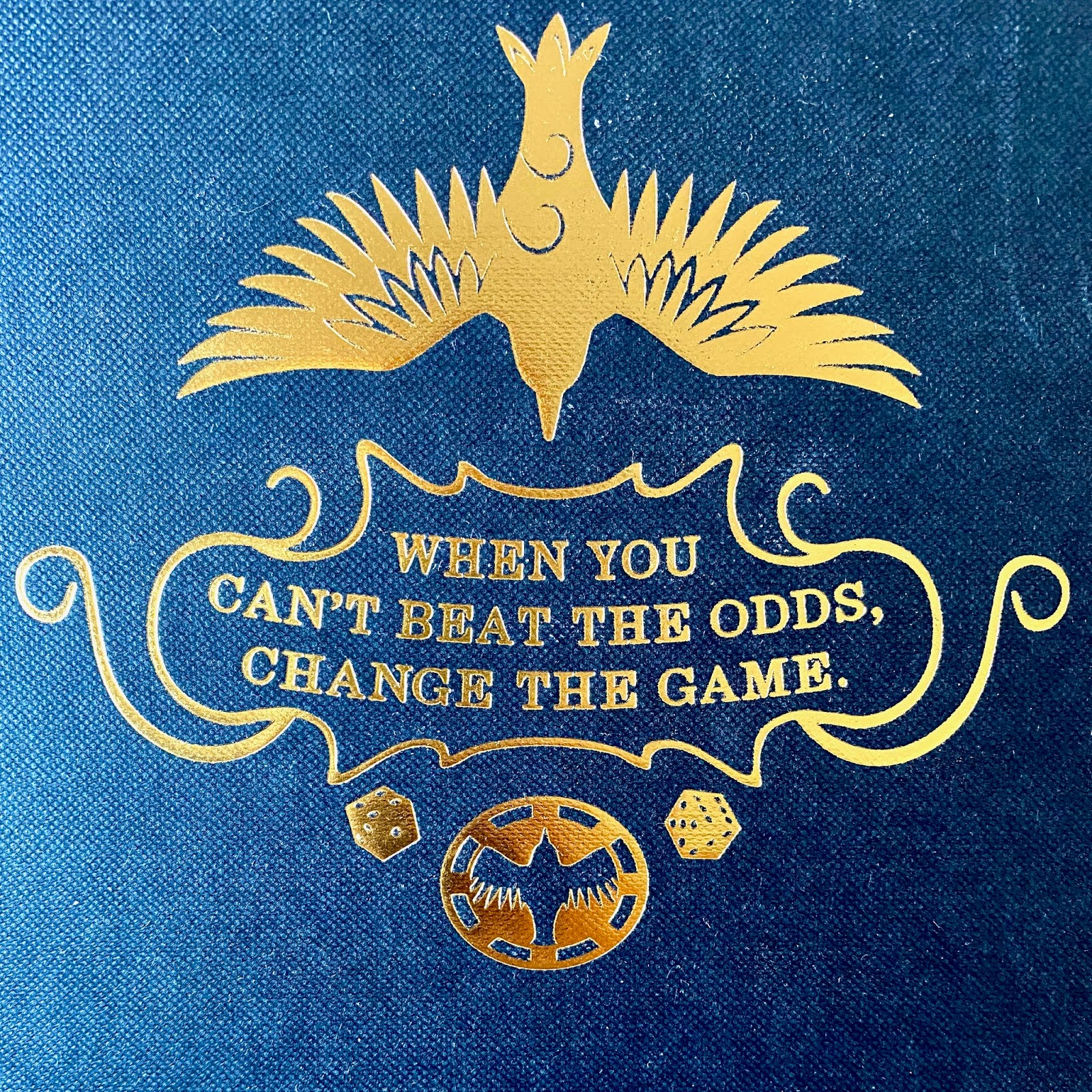 feeling-fictional-review-crooked-kingdom-collector-s-edition-leigh