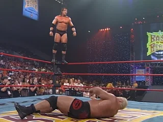 WCW Bash at the Beach - Mike Awesome gets set to pounce on Scott Steiner