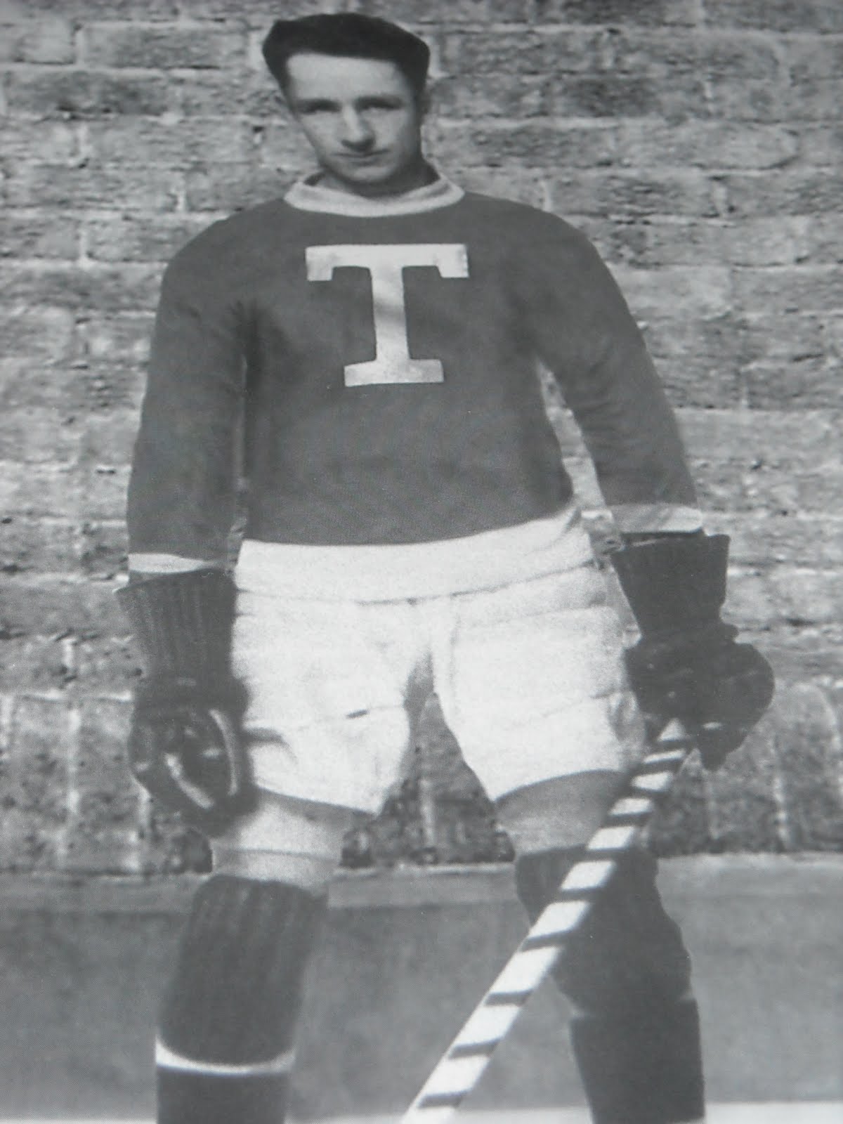 Antti Niemi Jersey - 1930 Chicago Blackhawks Vintage NHL Hockey Jersey