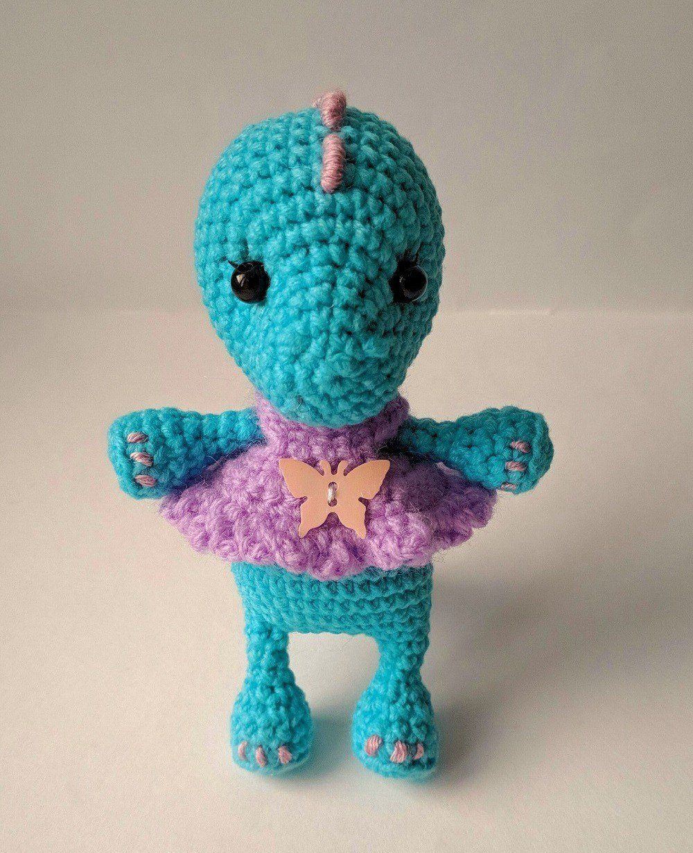 вязание амигуруми динозавр. вязаный бронтозавр крючком. трицератопс амигуруми. тираннозавр амигуруми. вязание амигуруми динозавр.
