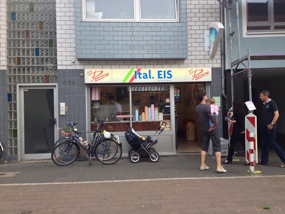 Eisdielencheck Panciera in Köln Brück