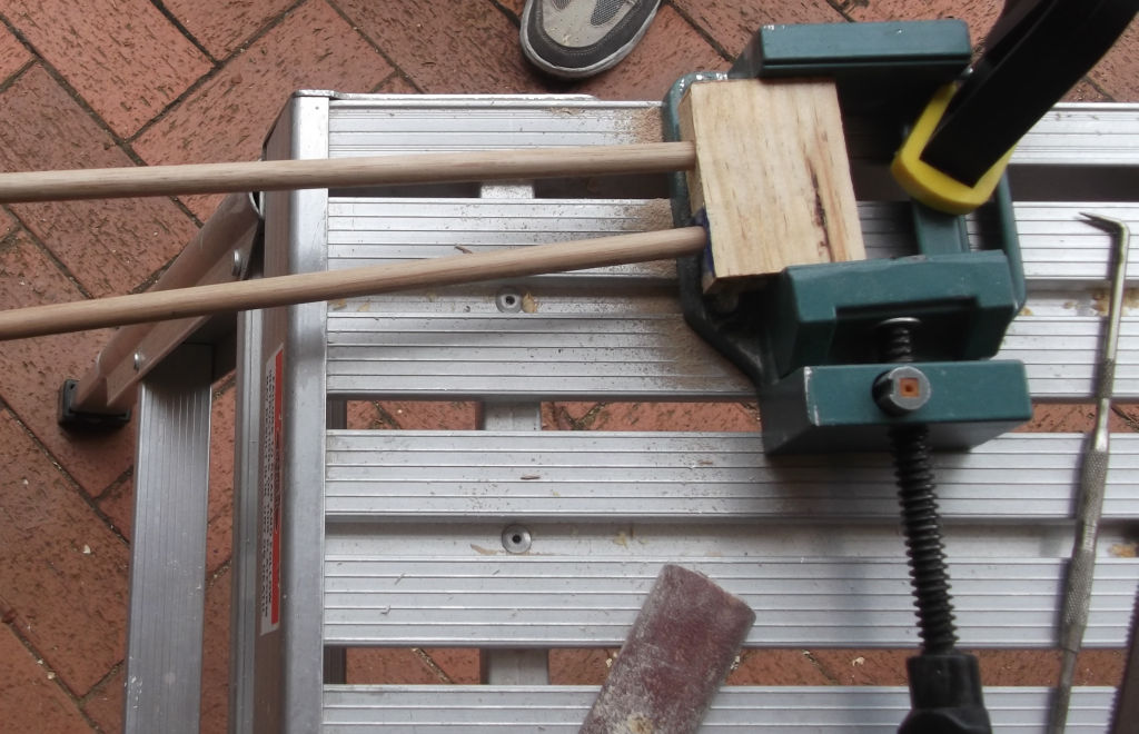 Wool 'n' Wood Cutting Dowel To Length