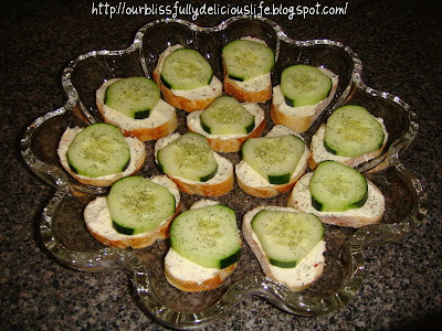 Our Blissfully Delicious Life: Cucumber & Dill Canapes