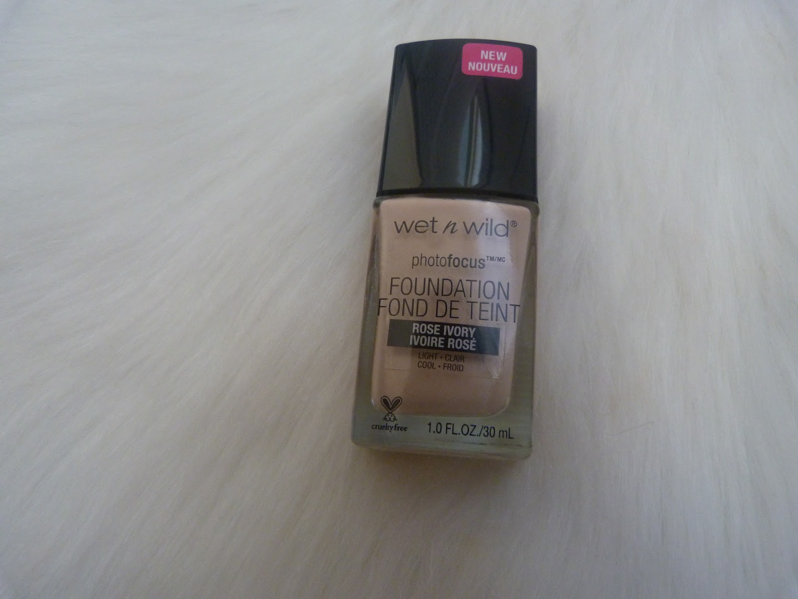 Makeupholic Wet N Wild Photofocus Tekuci Puder Recenzija