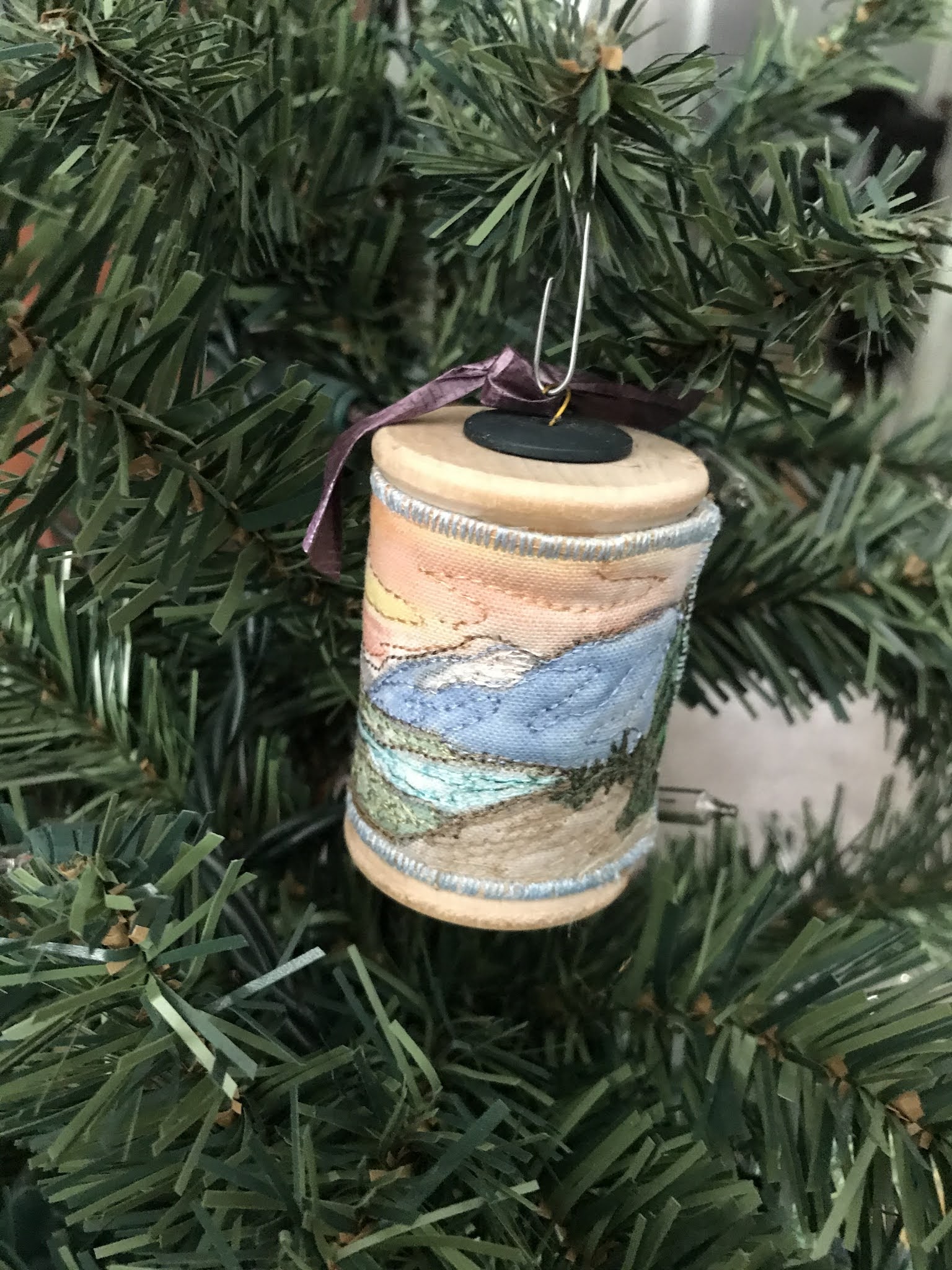 Amanda from Seattle Christmas Ornaments 2020