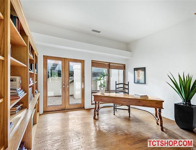 Siêu biệt thự đẹp như ốc đảo rộng tới 24.000m2 gây choáng