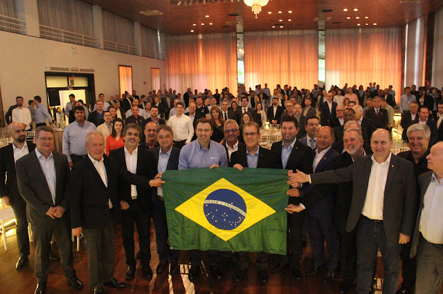 Representando Rondônia, Deputado Federal Coronel Chrisóstomo embarca para Passo Fundo (RS), e participa de evento referente ao biodiesel no Brasil Representando Rondônia, Deputado Federal Coronel Chrisóstomo embarca para Passo Fundo (RS), e participa de evento referente ao biodiesel no Brasil