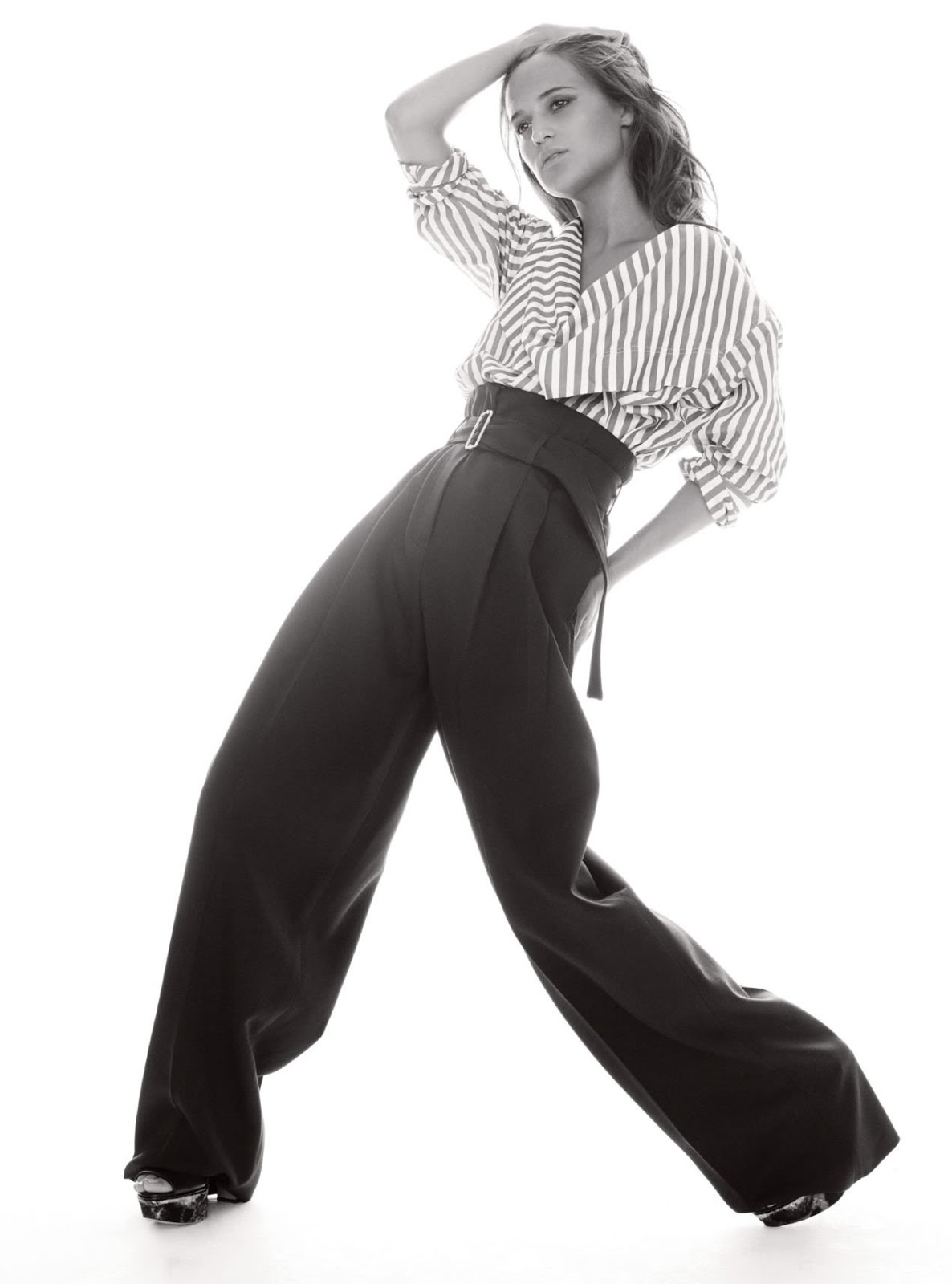 Beauty Mags: Alicia Vikander | Harper’s Bazaar UK January 2016