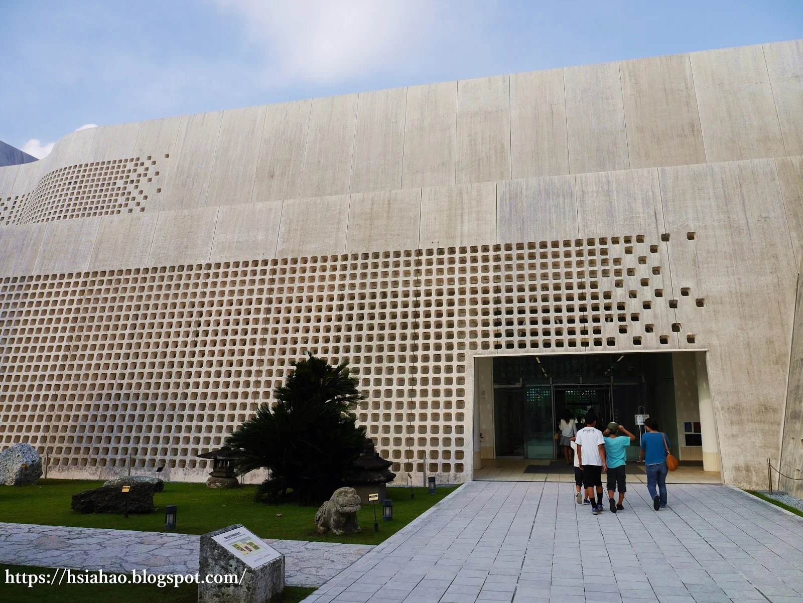 沖繩-新都心景點-推薦-那霸-沖繩縣立博物館-美術館-自由行-旅遊-Okinawa-prefectural-museum-art