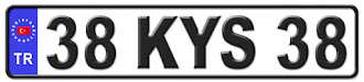 Kayseri il isminin kısaltma harflerinden oluşan 38 KYS 38 kodlu Kayseri plaka örneği