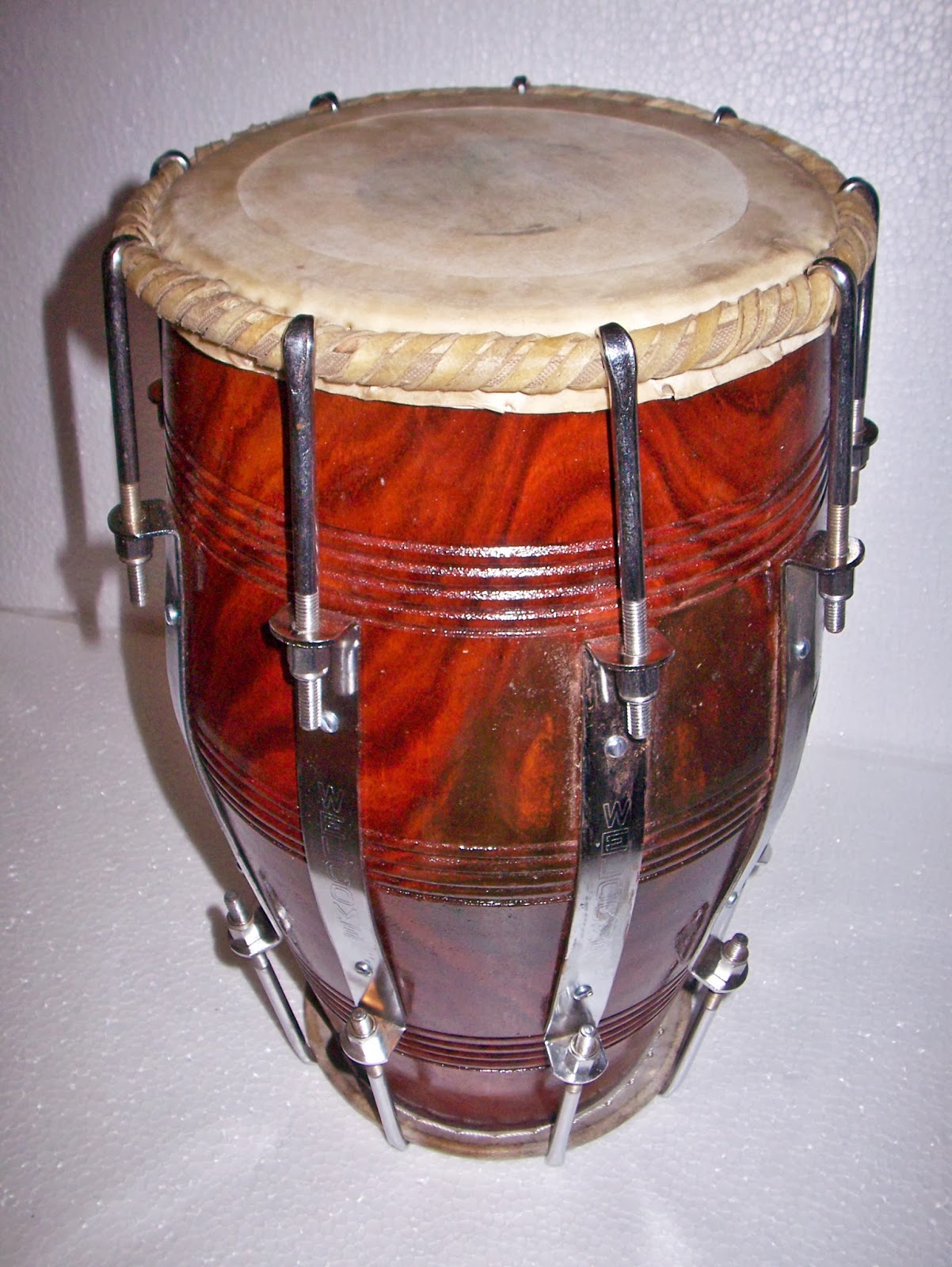 INSTRUMENTS