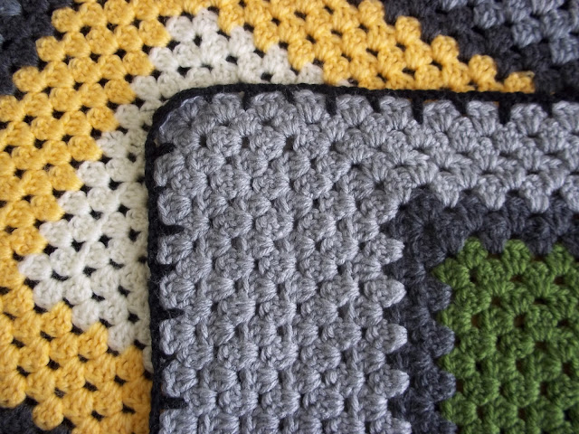 Blanket Stitch Border