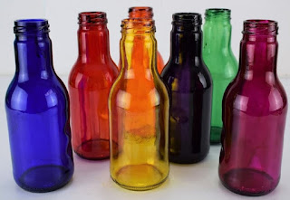 Agua solarizada botellas de colores