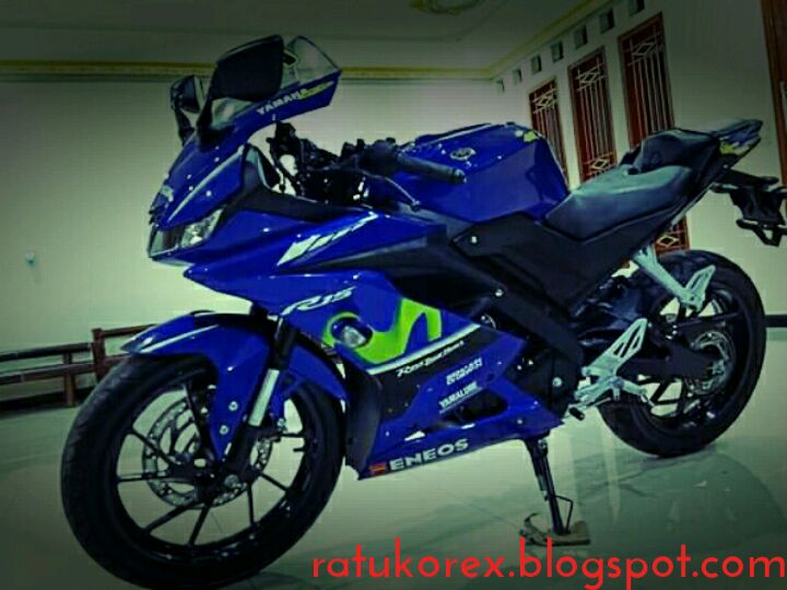 Кэнди ультрамарин Yamaha r1