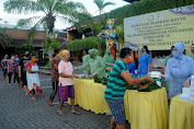 Cegah Penyebaran COVID-19, Yayasan Batik Indonesia (YBI) Bersama  Dharma Pertiwi Berikan Bantuan Masker.