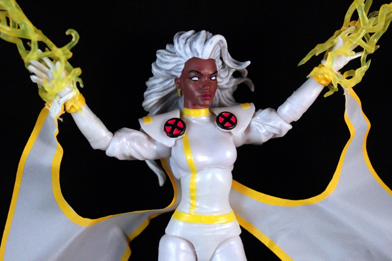 Details about   MARVEL LEGENDS STORM WHITE RETRO ULTRA HOT IN-HAND WOW! CASE FRESH 
