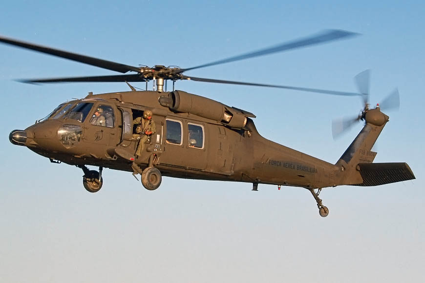 Ejército brasileño comprará helicópteros UH-60 Black Hawk de segunda mano para renovar su flota