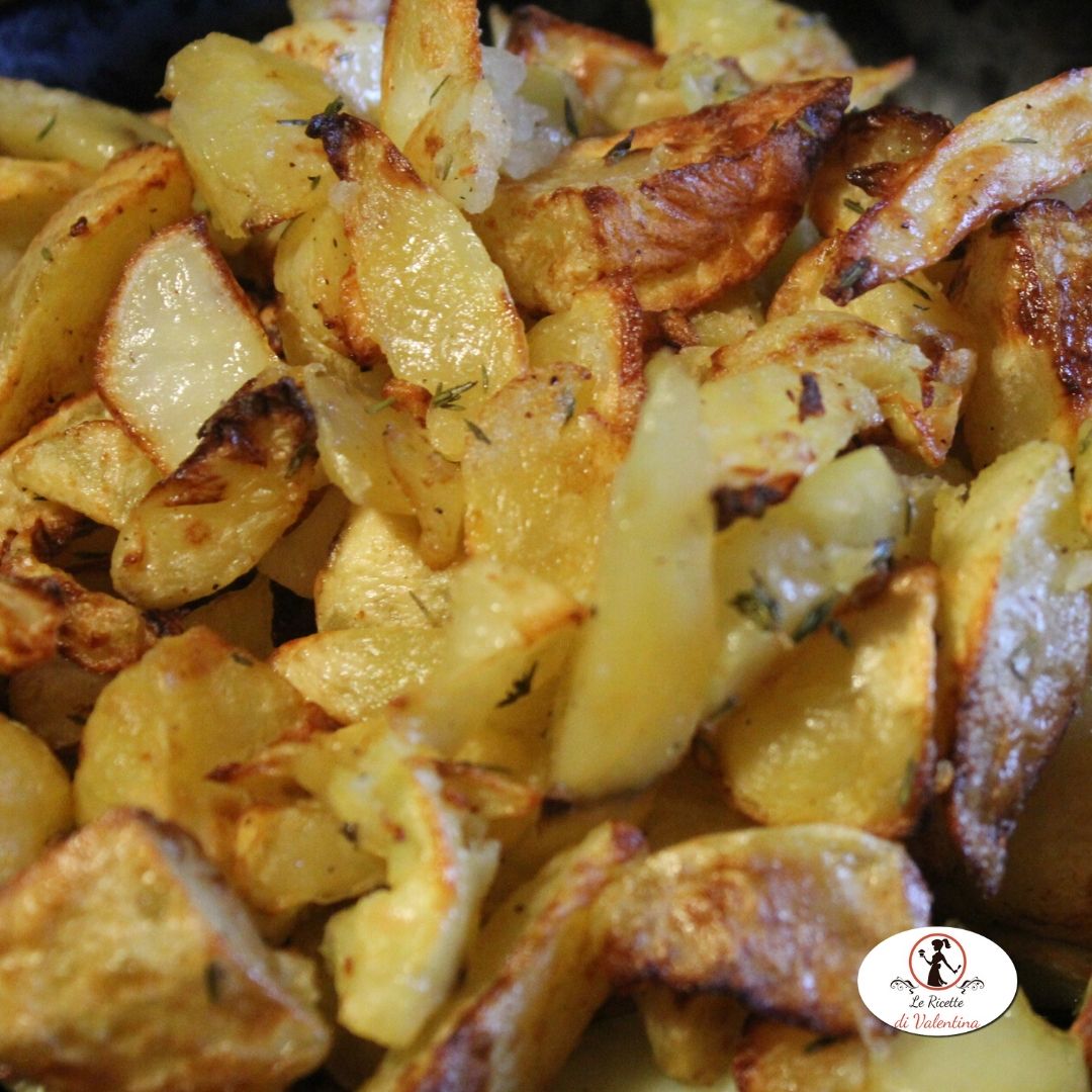 Impariamo ad usare la friggitrice ad aria patate arrosto al timo