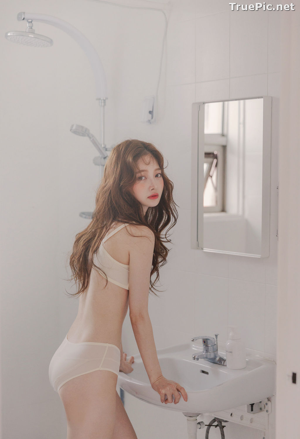 Image Korean Fashion Model - Kim Hee Jeong - Lingerie Gift for You - TruePic.net - Picture-47