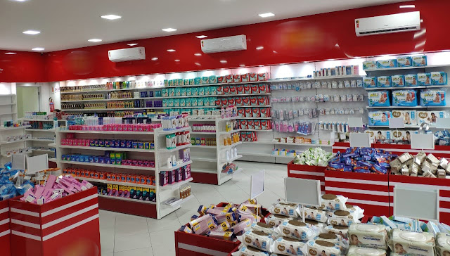 ENCOMENDA – Mulher é presa após furtar suplementos em farmácia e cafeteira em outra loja