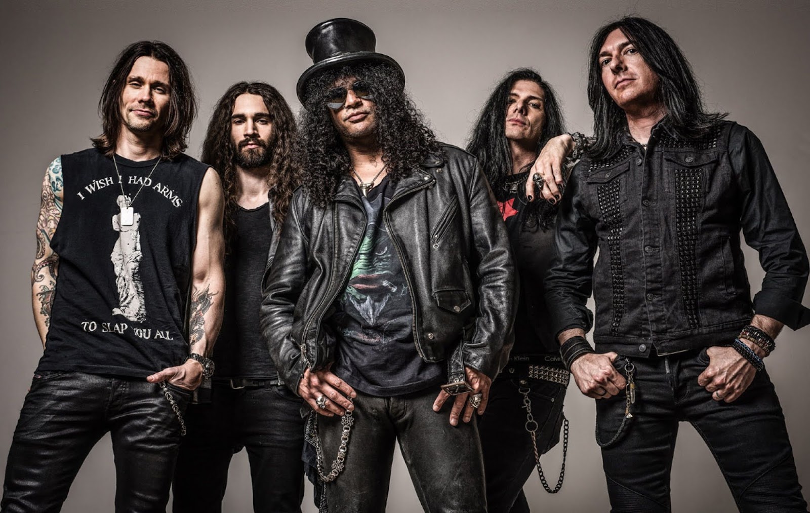 Nieto Ni Lo Otro, De Todo Un Poco: Slash ft Myles Kennedy &amp; The Conspirators muestran &quot;Driving Rain&quot; primer adelanto del álbum &quot;Living The Dream&quot;
