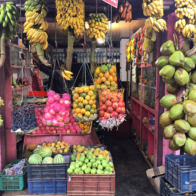 puesto de frutas en kerala india