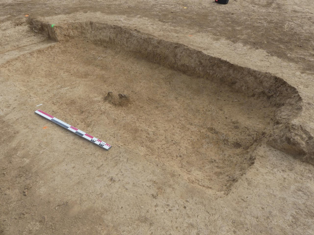 Exceptional princely tomb from Early Bronze Age discovered in Calvados, Normandy